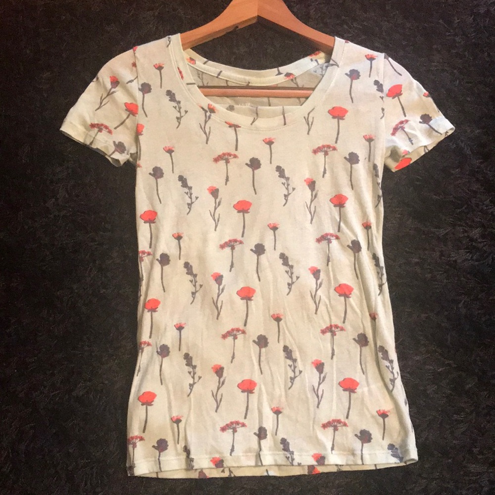 Urban outfitters stretchy t shirt